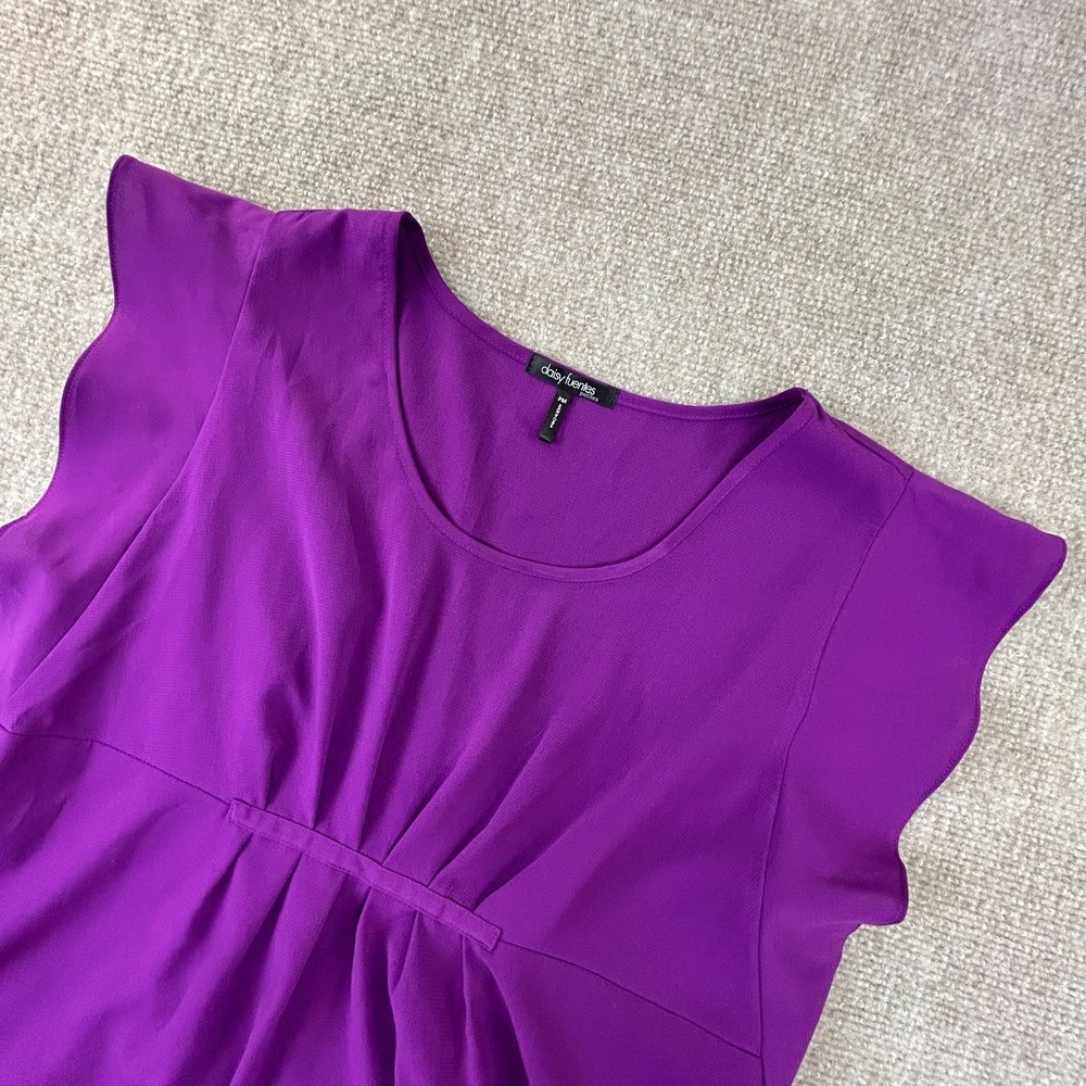 Daisy Fuentes Blouse Top Women MP Purple Flutter Sleeve Pleated Stretch Bow Back